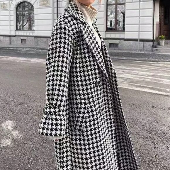 Black And White Elegant Women's houndstooth belted long Coat jacket - Picture 4 of 6